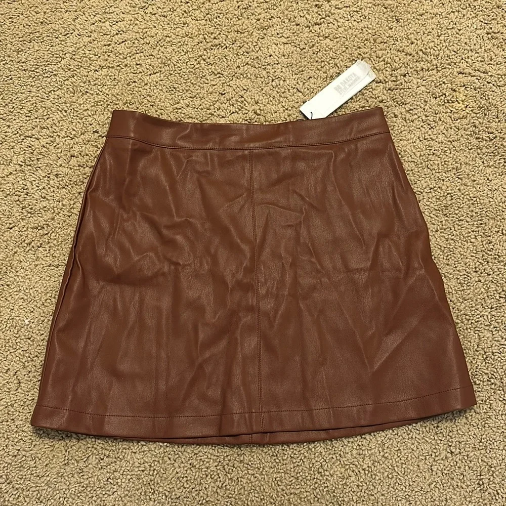 BB Dakota Women’s Mahagony Brown Faux Leather Miniskirt - Size Small
